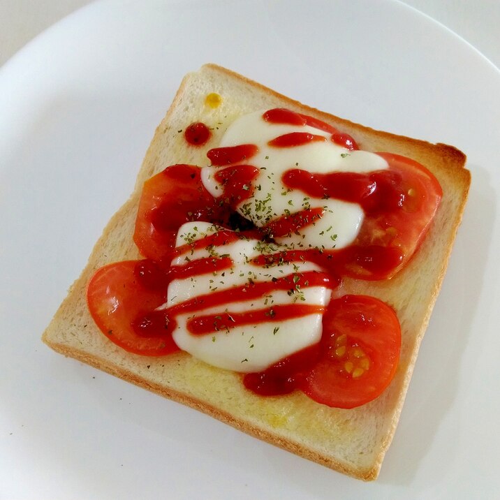 朝食に☆トマトとモッツァレラのケチャップトースト